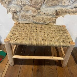 Banc en bois artisanal marocain