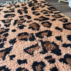 Tapis berbère en laine léopard