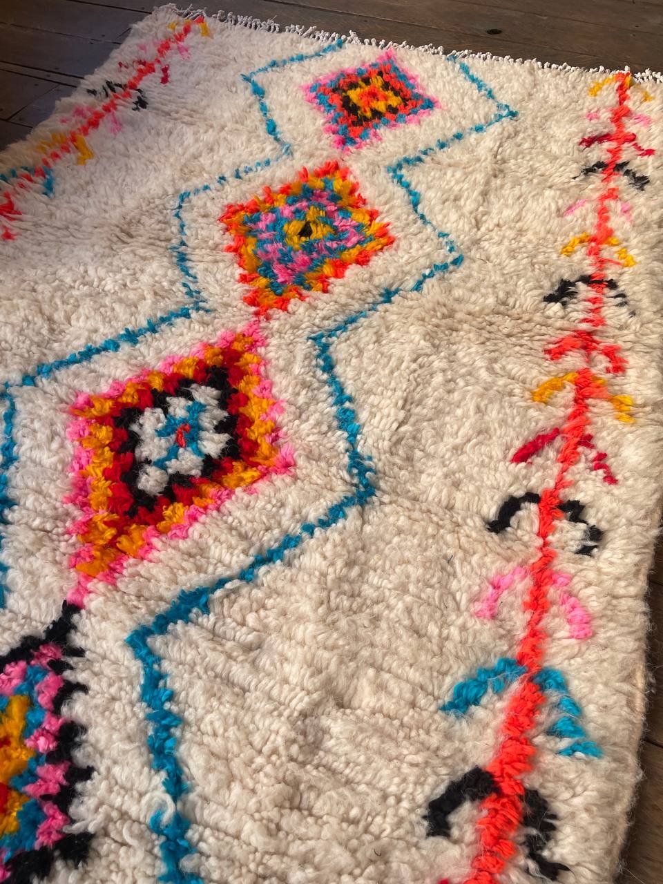 tapis berbere coloré bleu